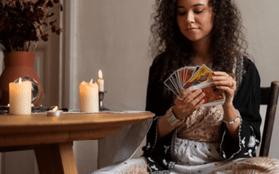 Como Escolher Seu Tarot? Guia Completo para Iniciantes